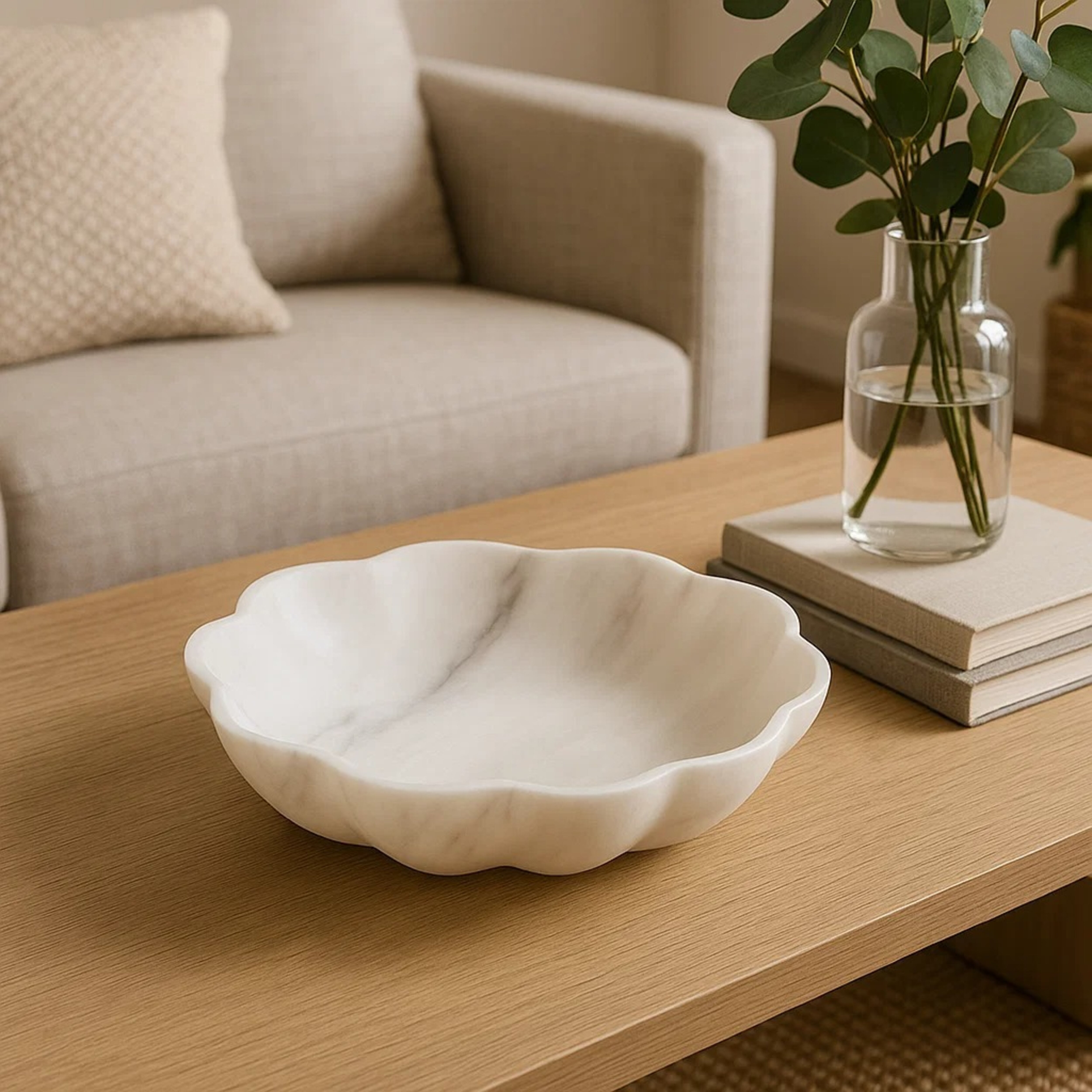 Visso White Marble Scalloped Bowl | Medium